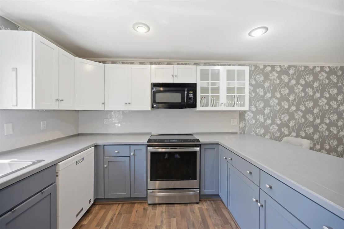 Photo of 10 Hampton Towne