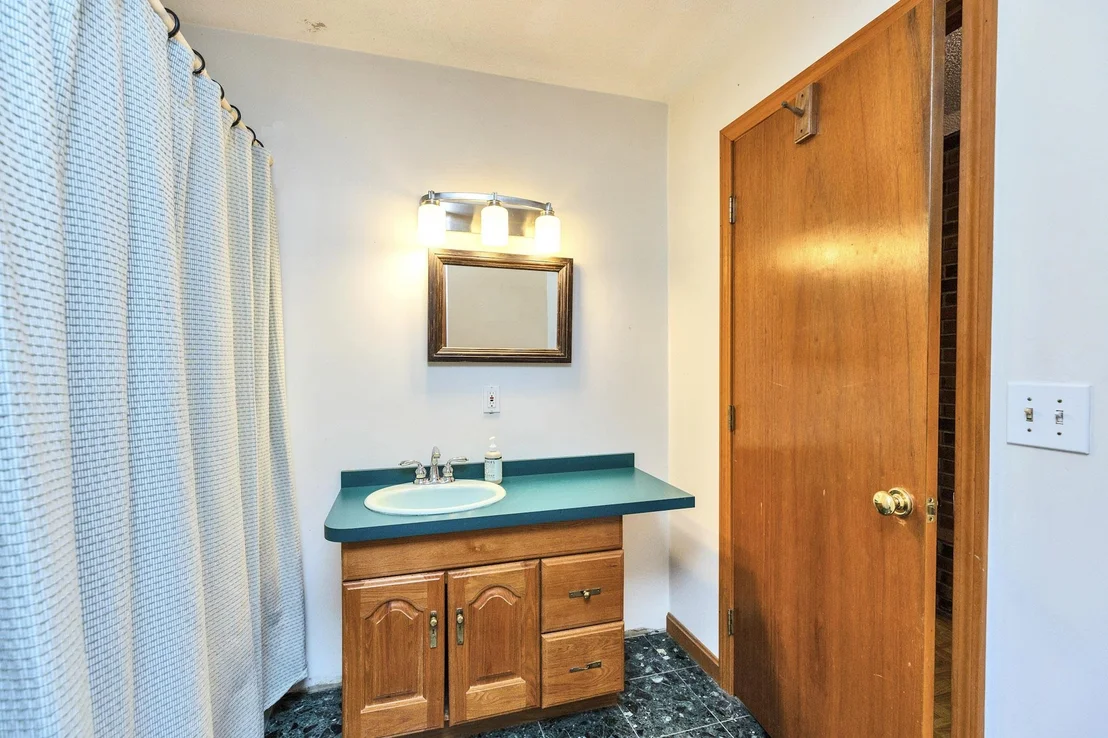 Photo of 196 Fordway