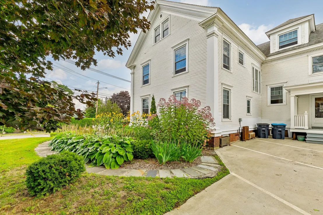 Photo of 152 Second