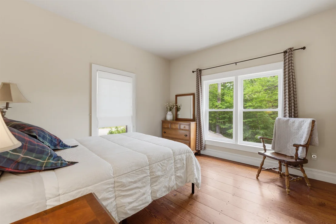 Photo of 27 Mountain View