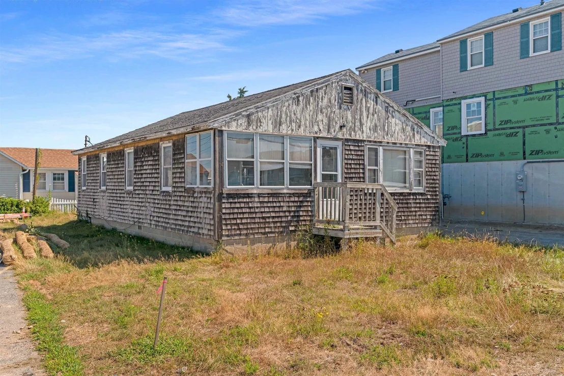 Photo of 562 Winnacunnet