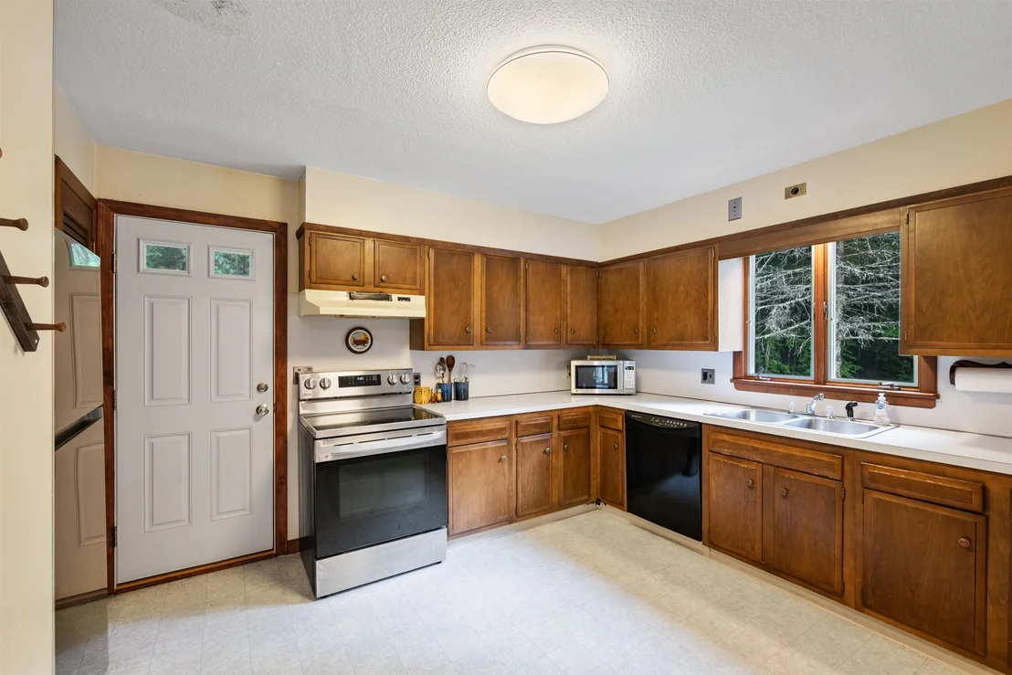 Photo of 153 Eagle Rock