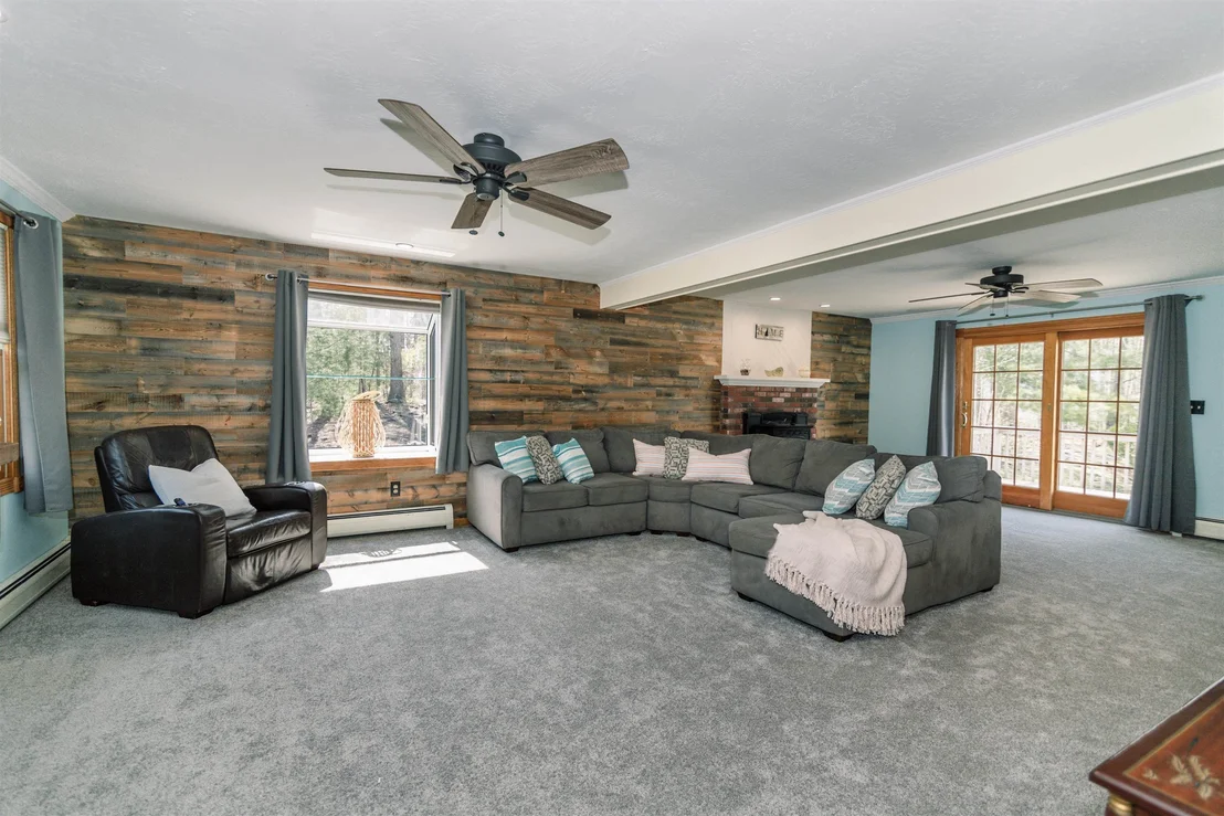 Photo of 18 Smith Corner