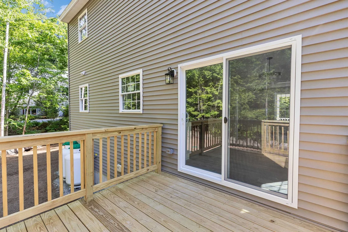 Photo of 32 Deerpoint
