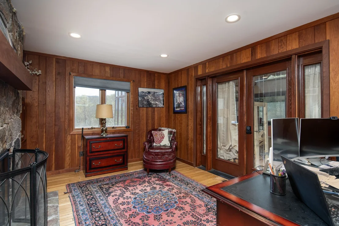 Photo of 838 Cricket Hill