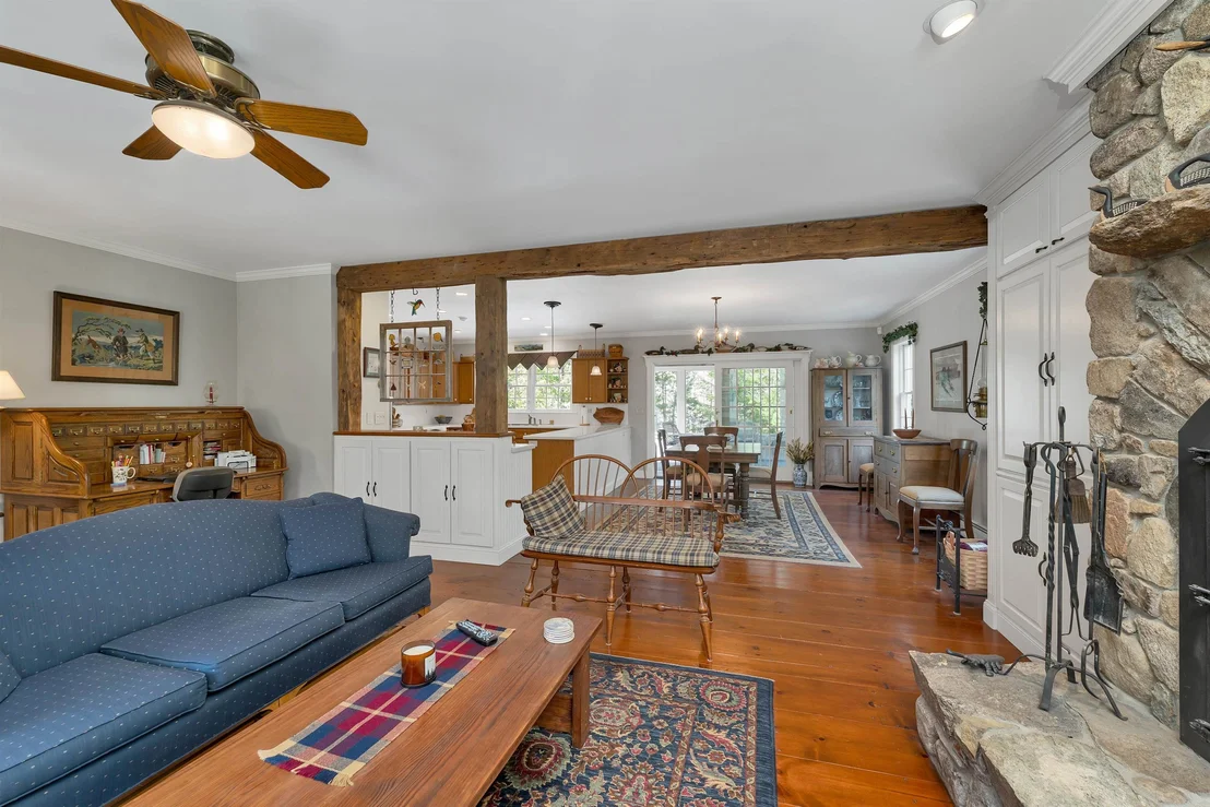 Photo of 1 River Heights