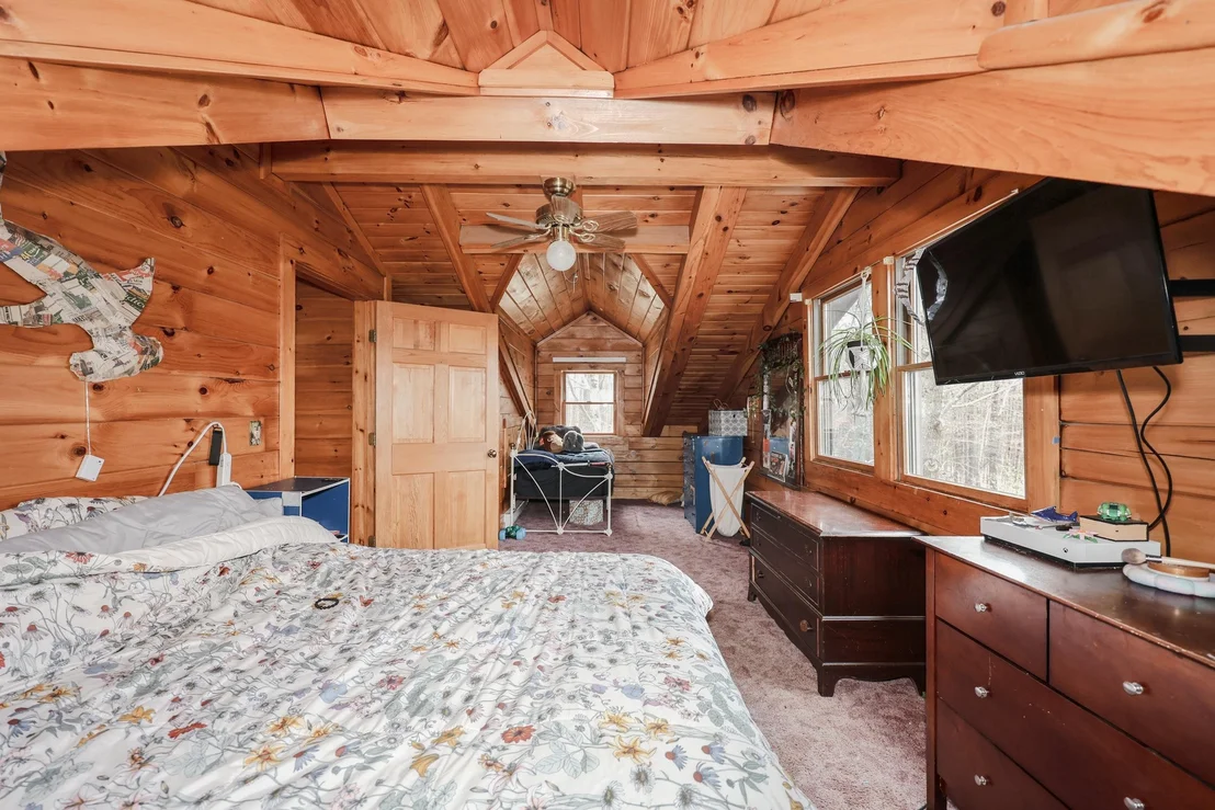 Photo of 34 Durgin