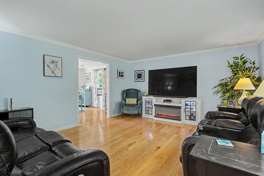 Photo of 8 Sandy Brook