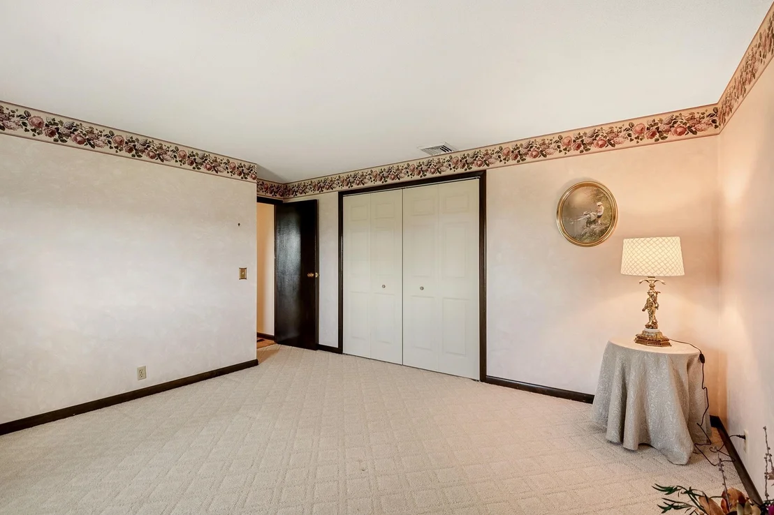 Photo of 210 McLeod