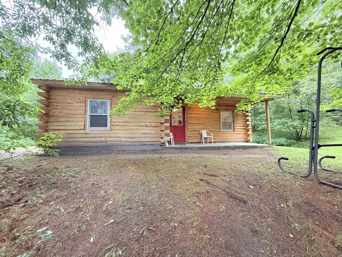 Photo of 26 Log Cabin