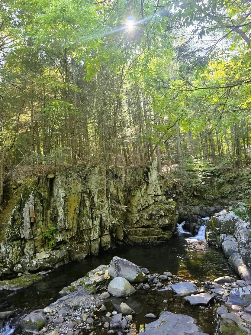 Photo of 1107 Broad Brook