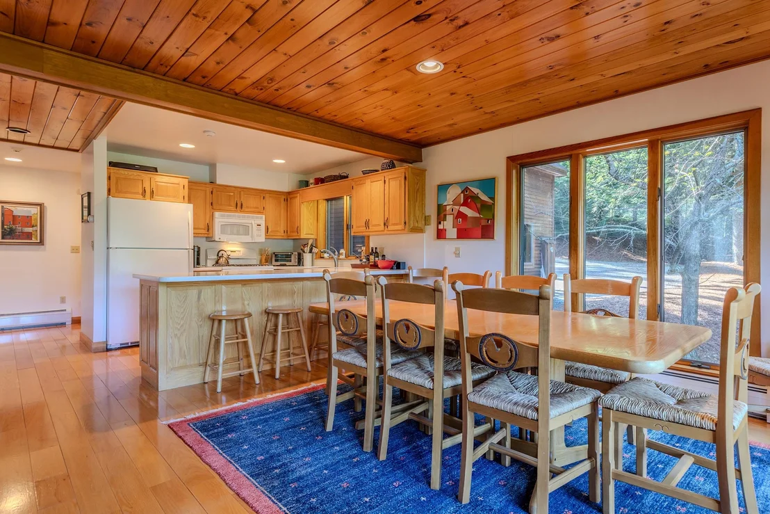 Photo of 80 Bear Ridge