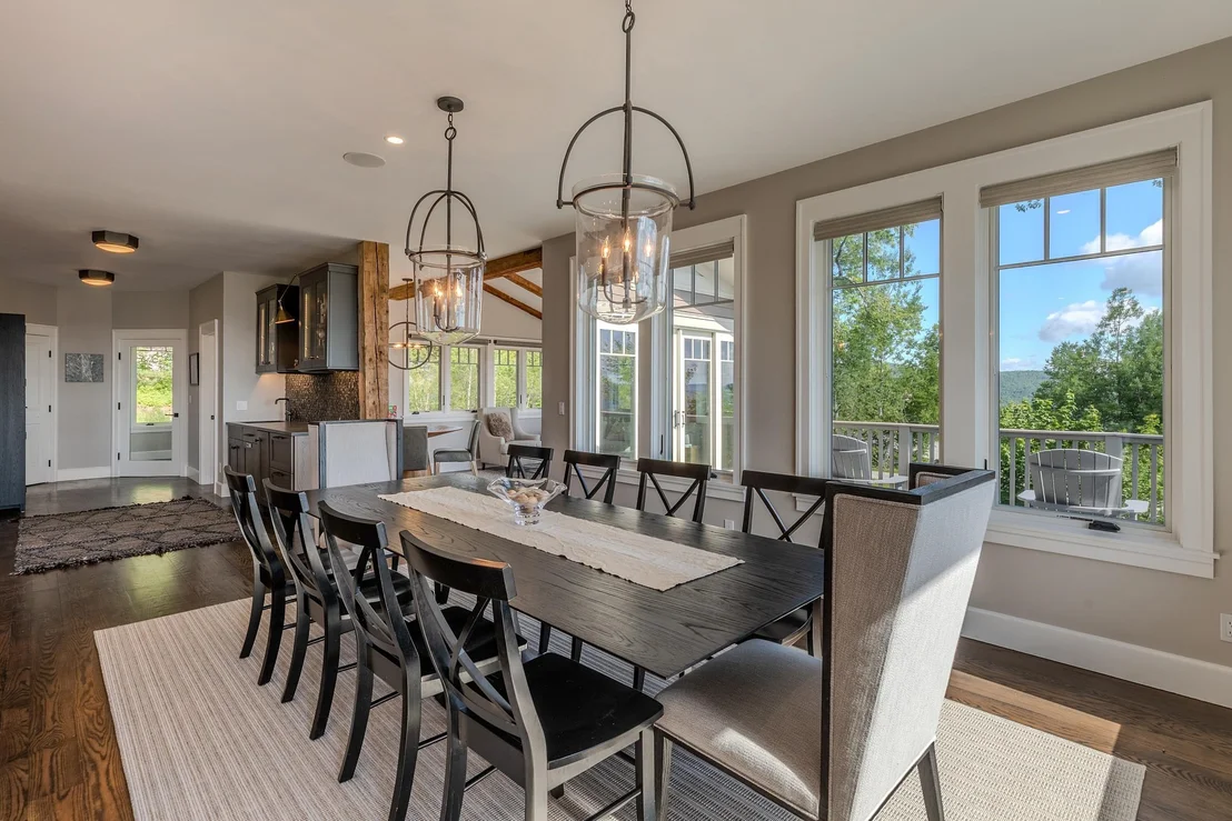 Photo of Unit M10 at 53 Moon Shadow