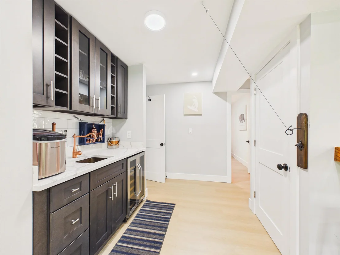 Photo of 165 Silver Spring Hill