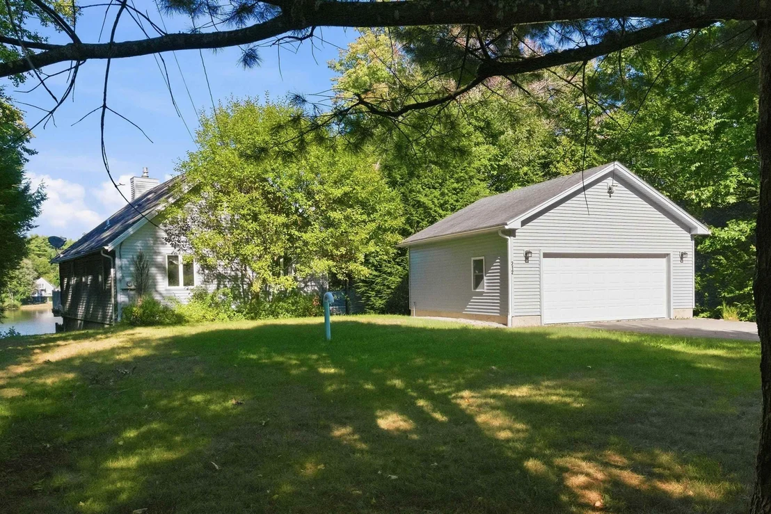 Photo of 212 Varney