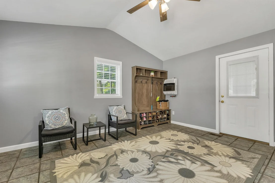 Photo of 6 Ridgewood