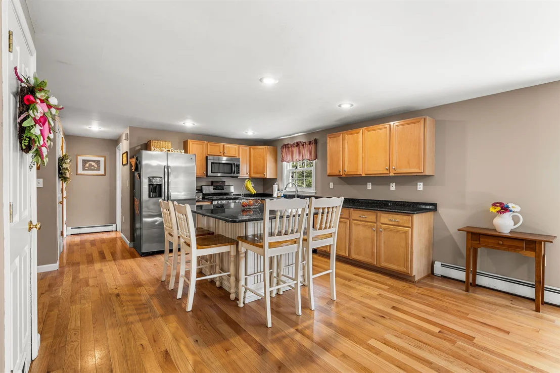 Photo of 75 Mcdaniel Shore