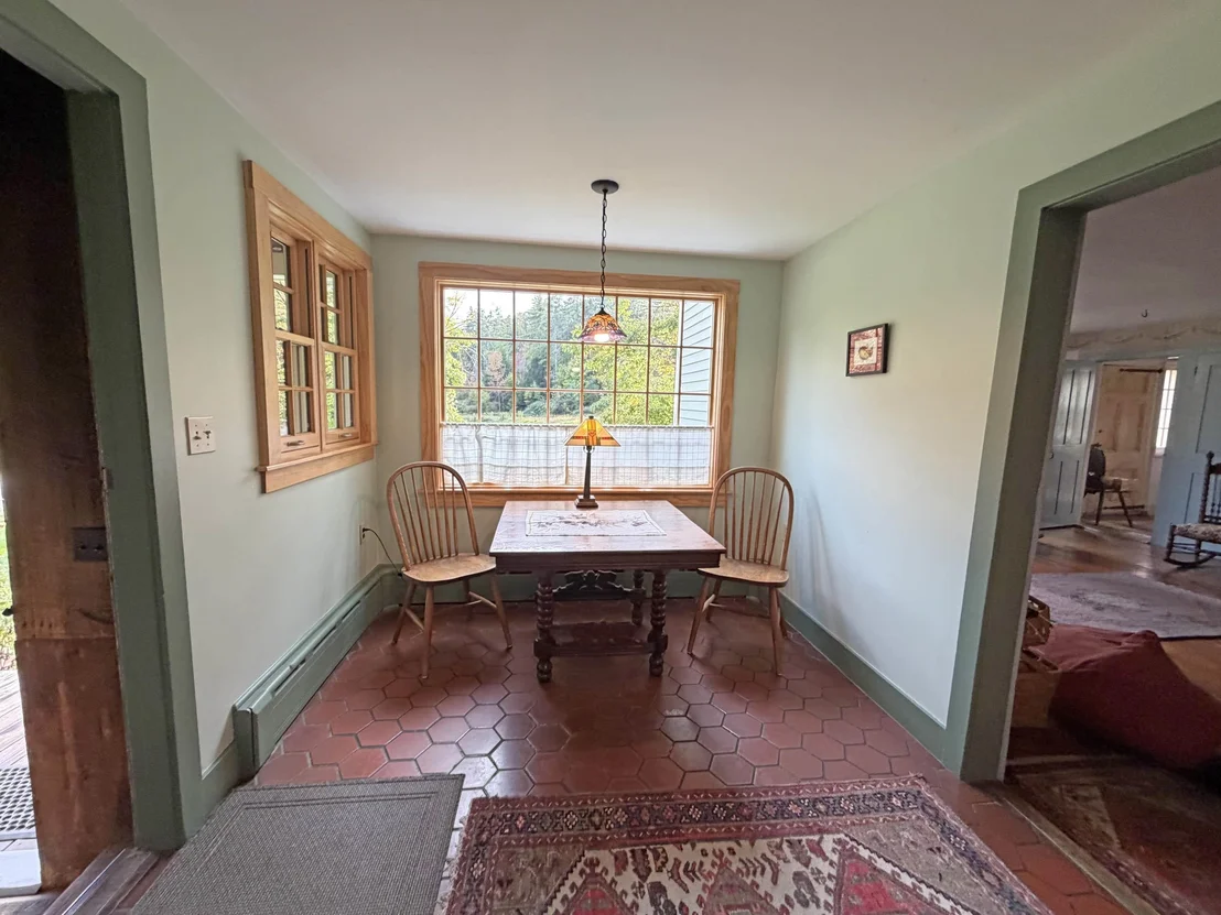 Photo of 220 Hale