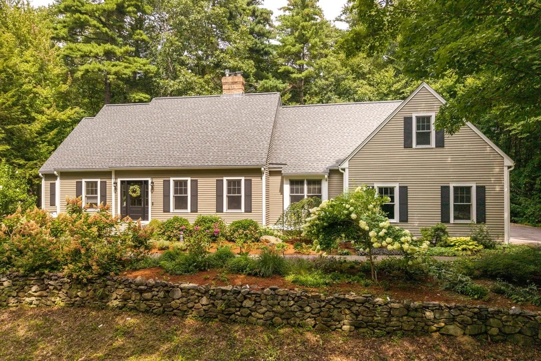 Photo of 26 Winding Brook