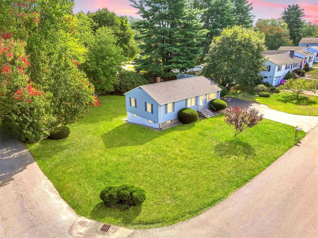 Photo of 32 Henderson