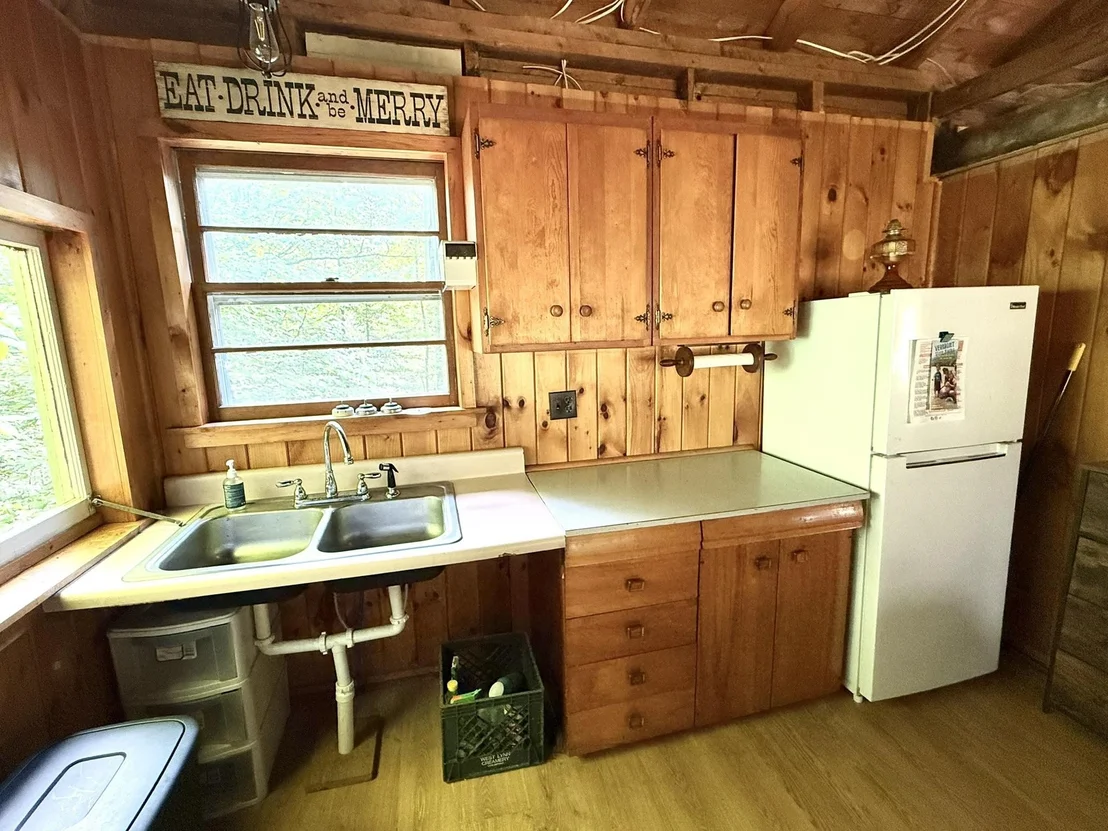 Photo of 845 Bailey Hill