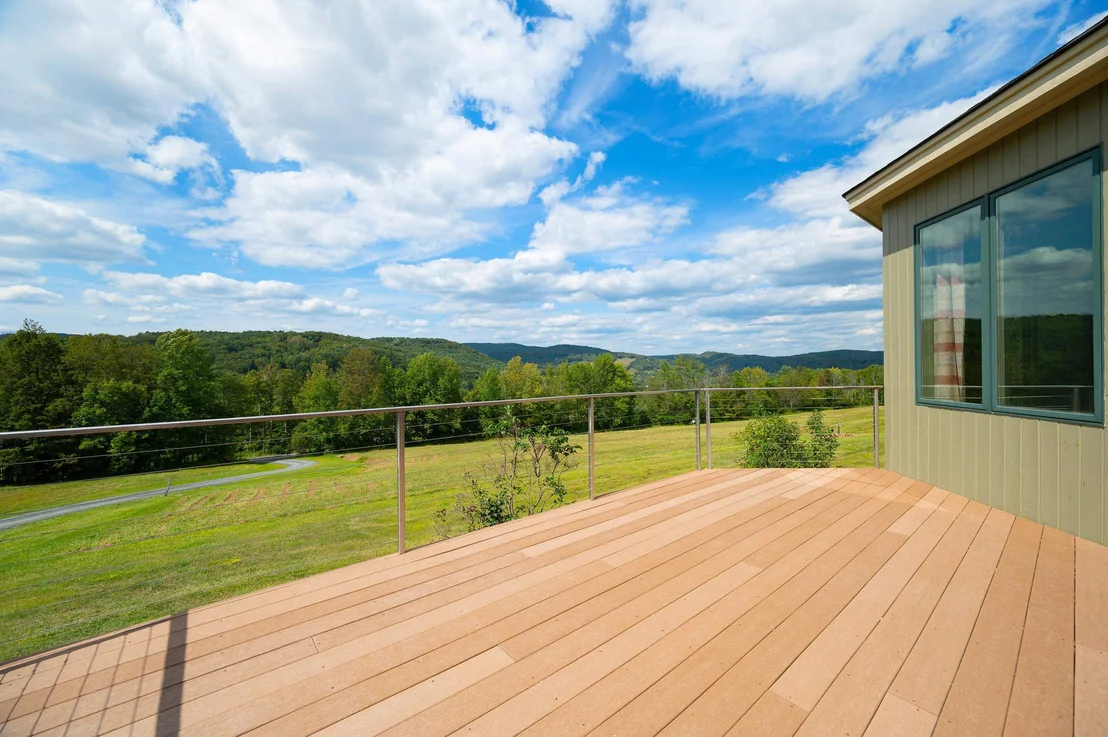Photo of 411 Wood