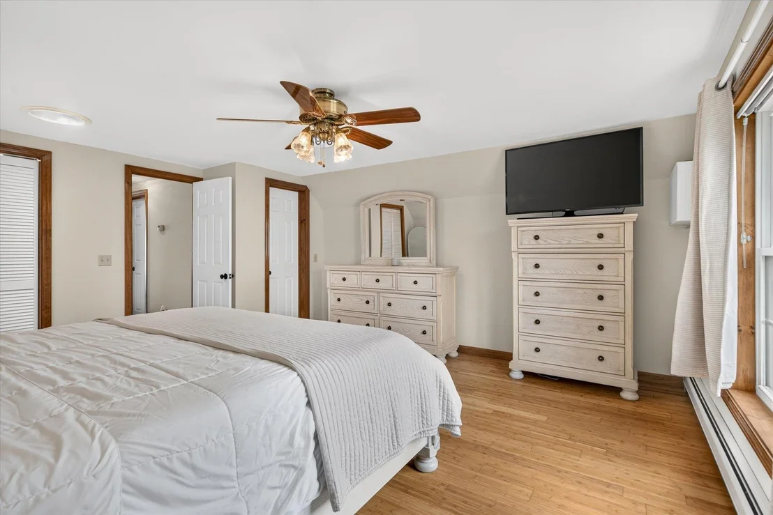 Photo of 28 Hutchins