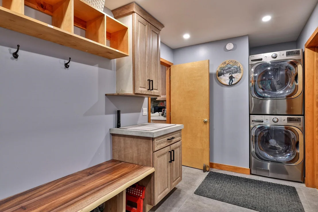 Photo of 28 Mountain View