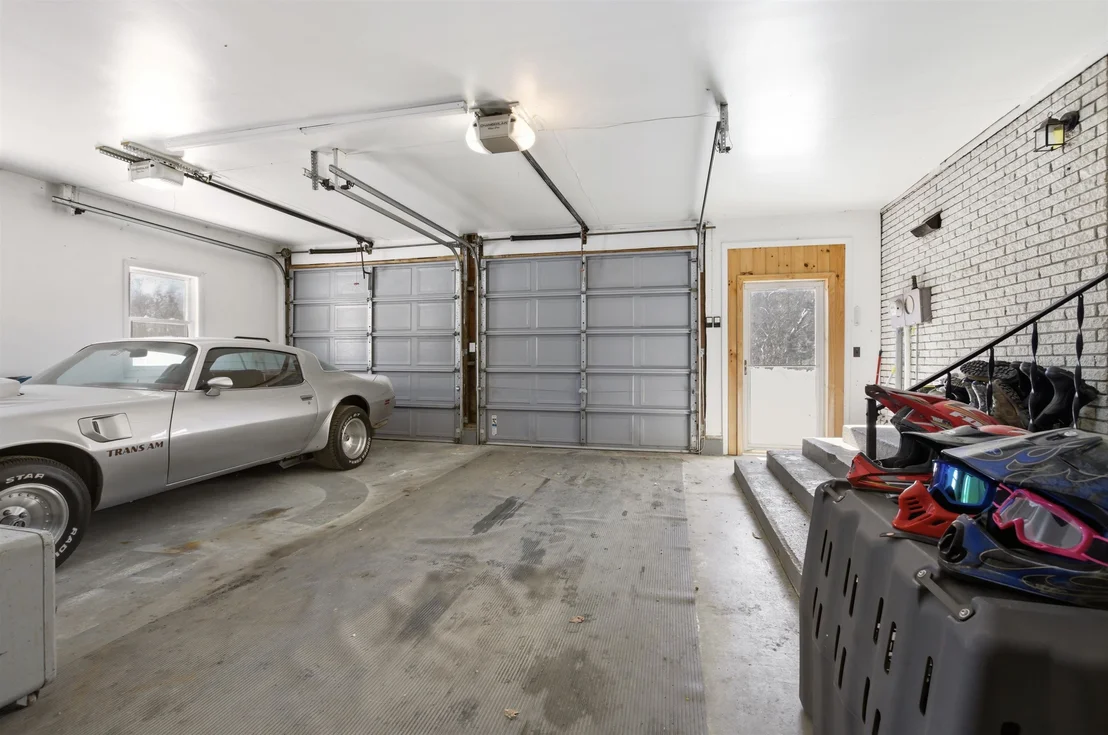 Photo of 438 Canaan Hill