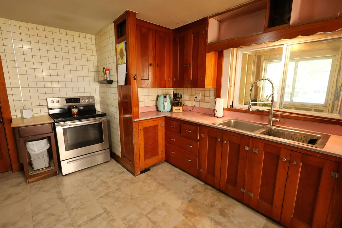 Photo of 427 Maple
