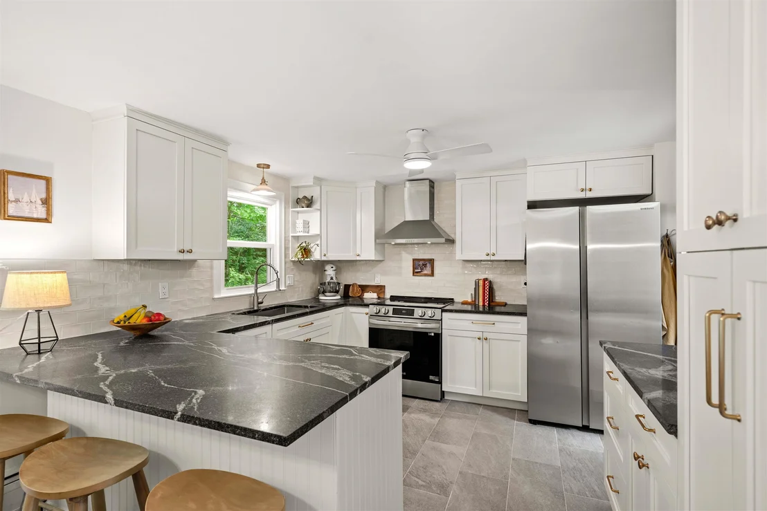 Photo of 20 Hawkview