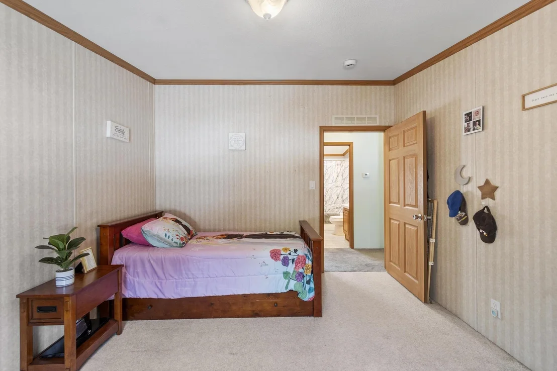 Photo of 168 Eagle Pond