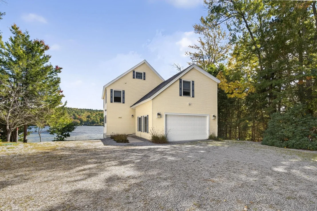Photo of 536 Whitney