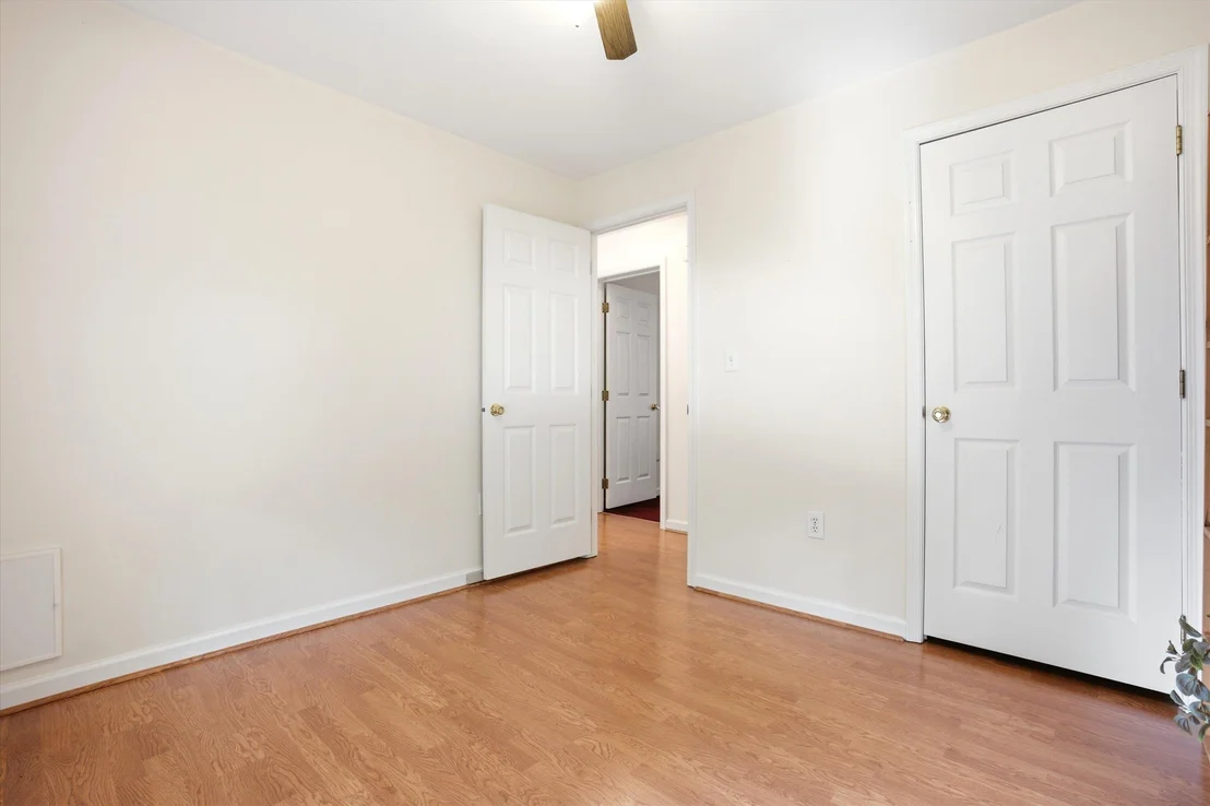 Photo of 185 Tucker