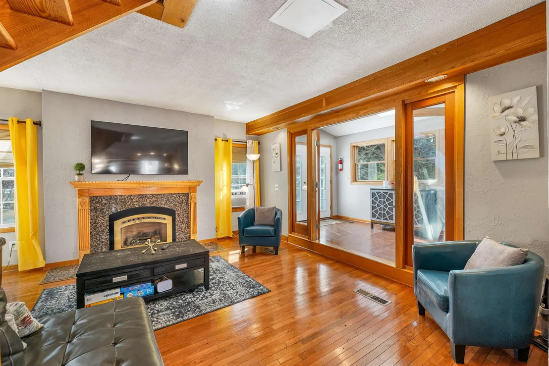 Photo of 35 Valley
