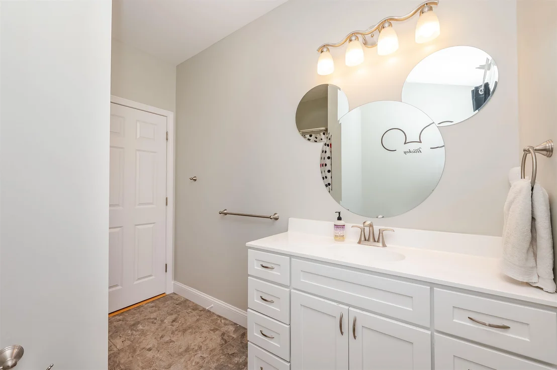 Photo of 65 Deerfield