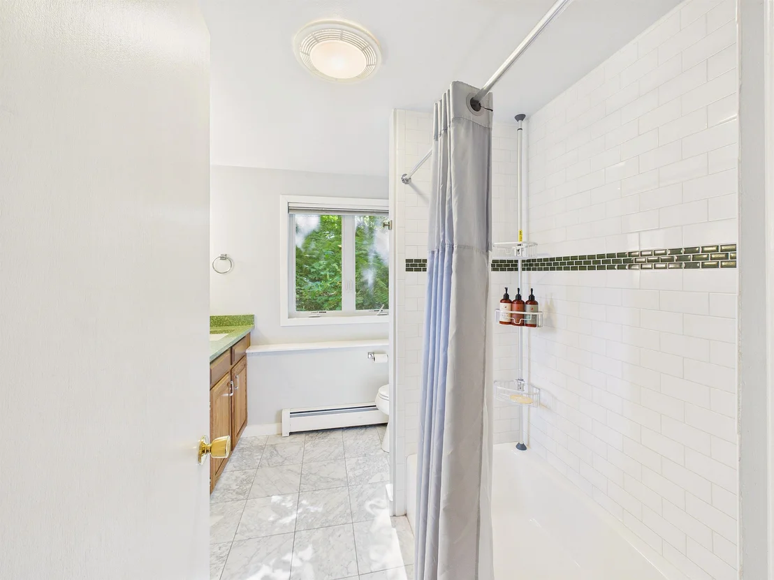 Photo of 293 Tanglewood