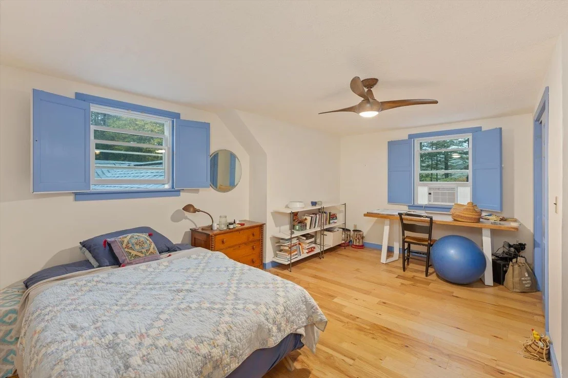 Photo of 27 Boulder