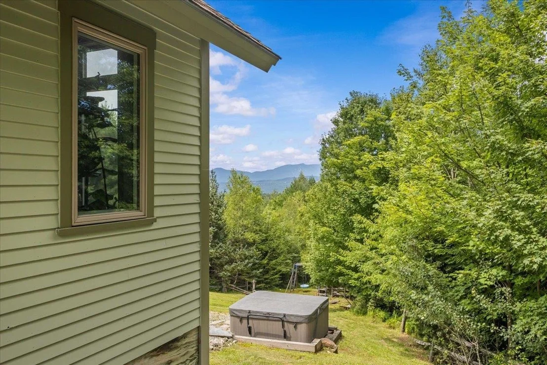Photo of 340 Worcester Ridge