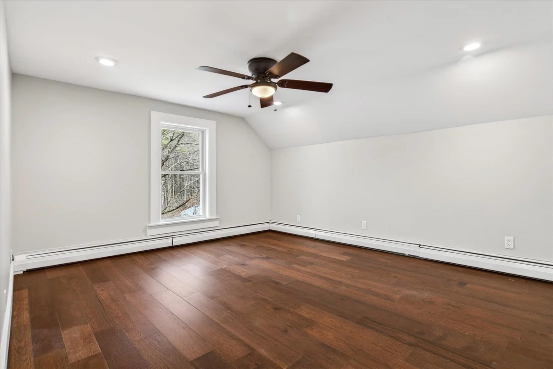 Photo of 25 Bluff