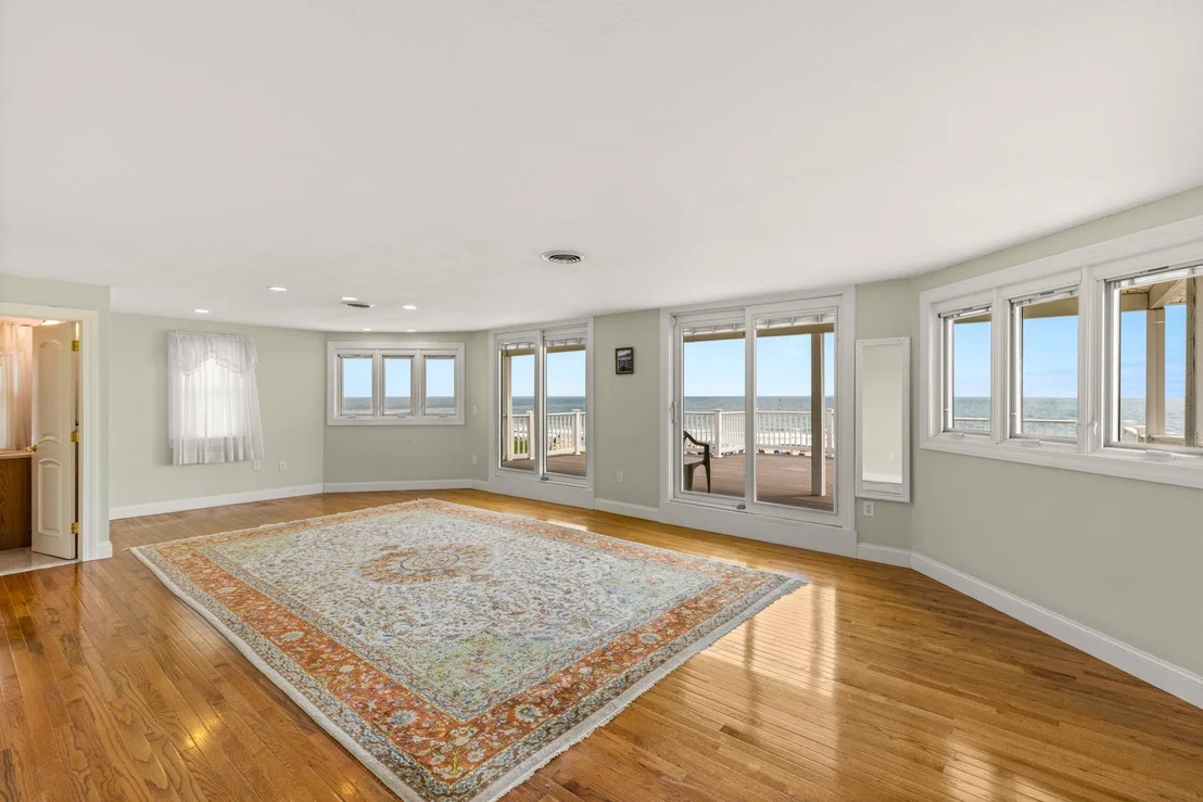Photo of 103 Ocean