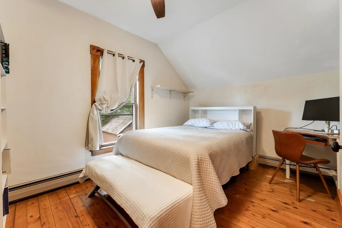 Photo of 208 Elm