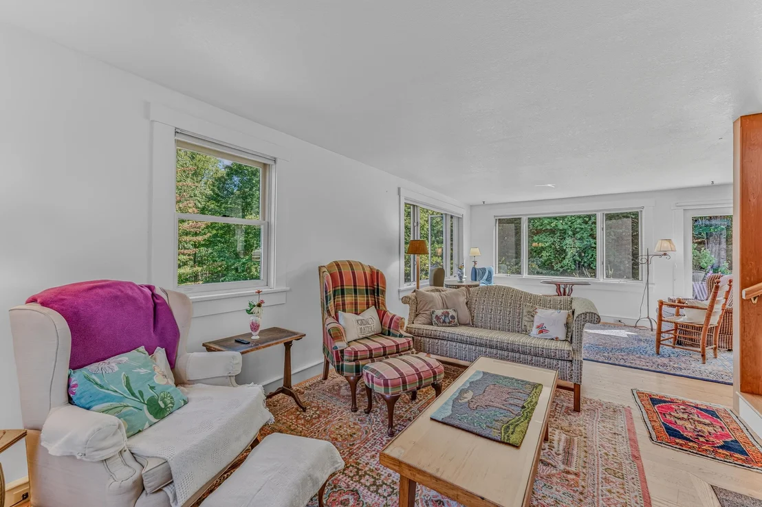 Photo of 381 Toad Hill
