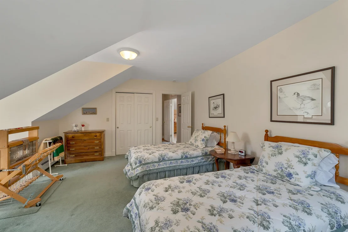Photo of 1 River Heights