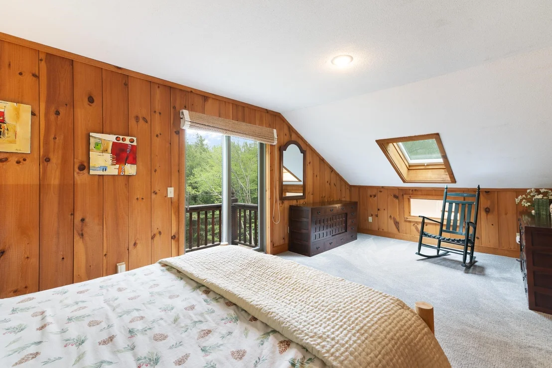 Photo of 34 Ellis Brook