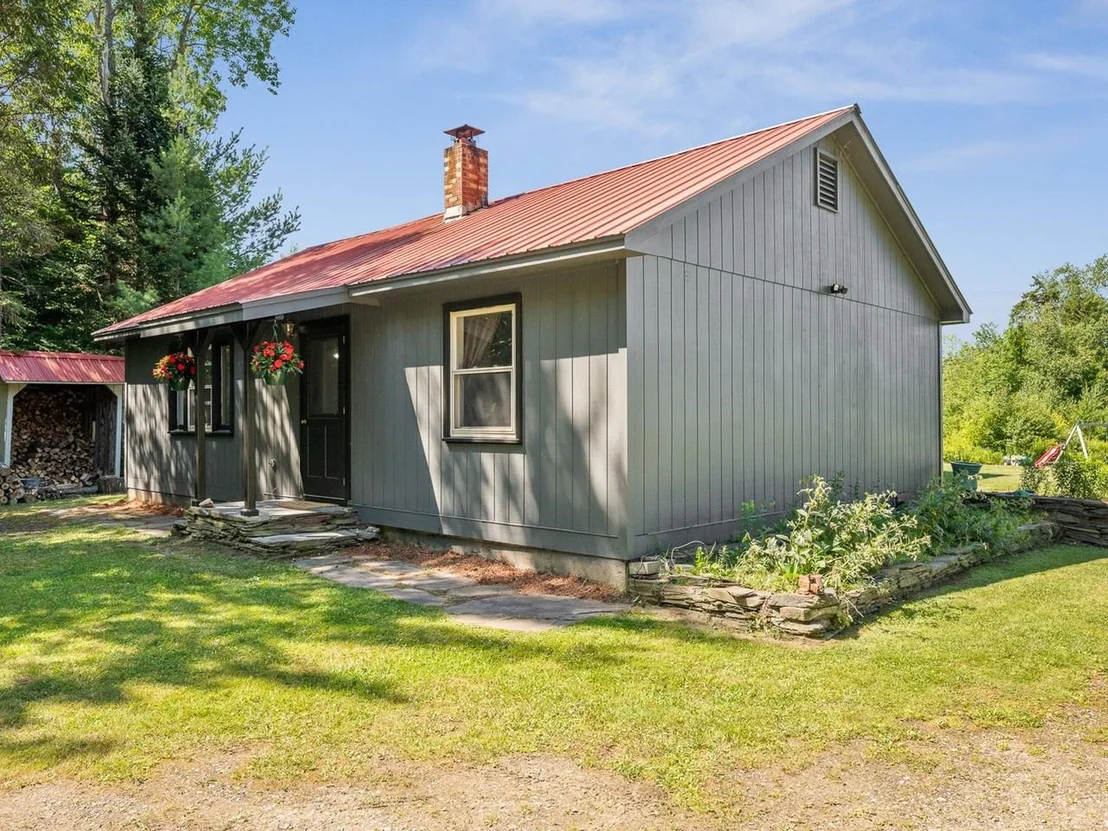 Photo of 1290 Beaver Meadow