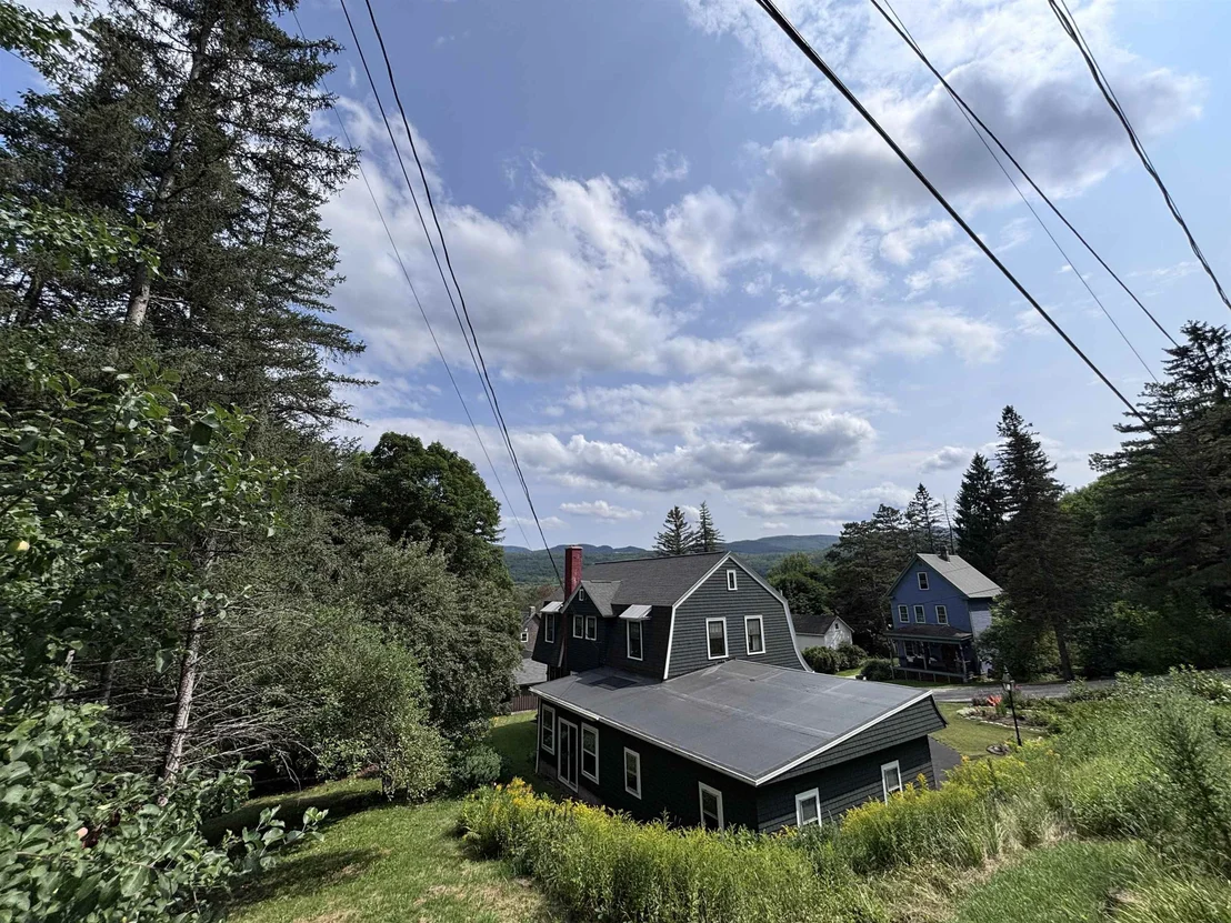 Photo of 101 Maple