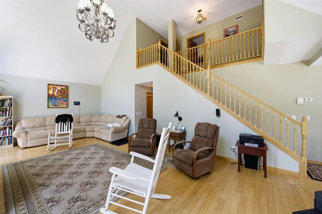 Photo of 299 Cloutier