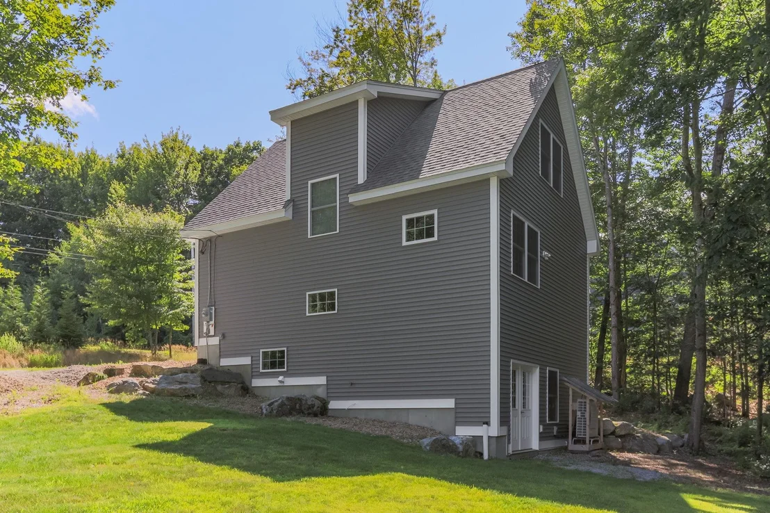 Photo of 325 Mccurdy