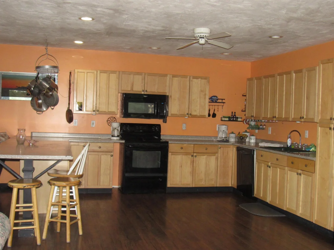 Photo of 786 Dutton Brook